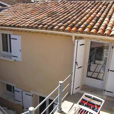 Maison De Village Entre Mer Et Montagne Roujan Bagian luar foto
