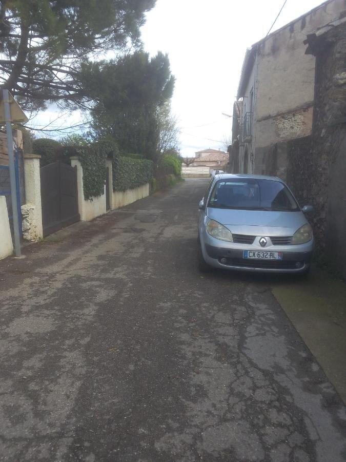 Maison De Village Entre Mer Et Montagne Roujan Bagian luar foto